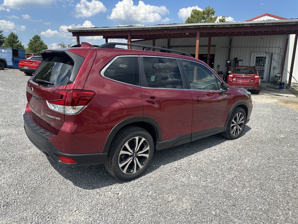 Used 2019 Subaru Forester Limited AWD/4WD image 5