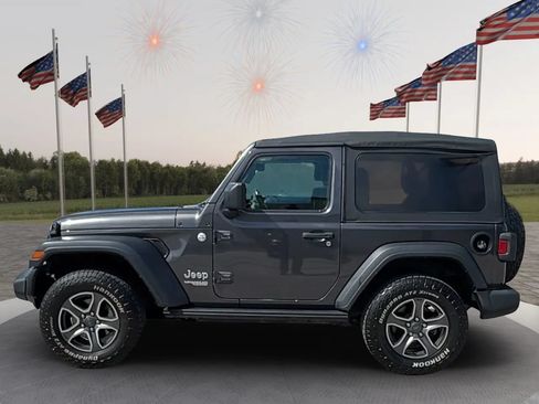 Used 2020 Jeep Wrangler Sport AWD/4WD image 4