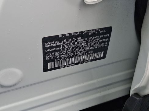Used 2023 Subaru Forester Premium AWD/4WD image 28