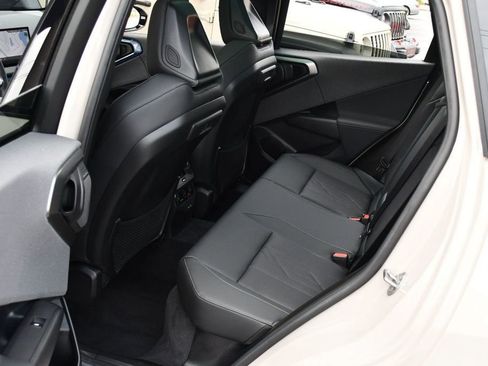 Used 2025 BMW X3 M50 w/ Premium Package image 17