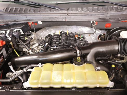 Used 2021 Ford Expedition Max Limited image 22