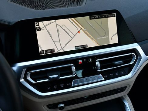 Used 2022 BMW 430i Convertible w/ M Sport Package image 13