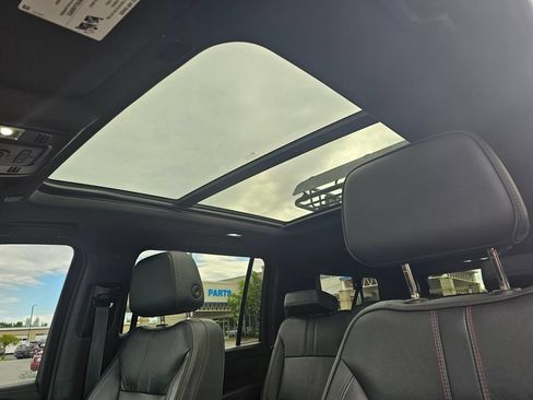 Used 2021 Chevrolet Suburban RST w/ Luxury Package AWD/4WD image 25