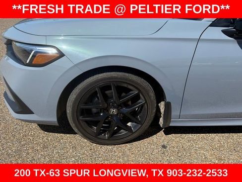 Used 2023 Honda Civic Sport image 4