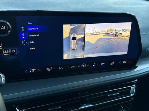 New 2026 Chevrolet Traverse LT w/ Driver Confidence Package image 27