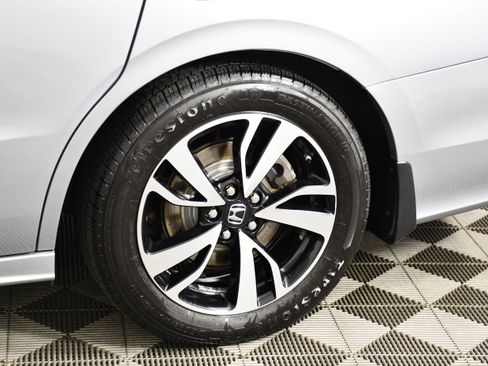 Used 2019 Honda Odyssey Elite image 53