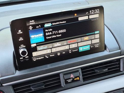 Used 2025 Honda Pilot Touring image 22