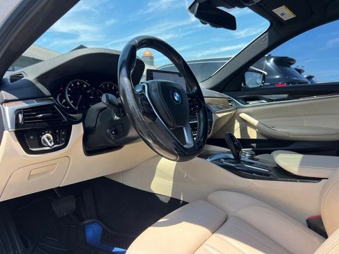 Used 2017 BMW 530i RWD image 34