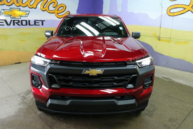New 2026 Chevrolet Colorado LT w/ LT Convenience Package AWD/4WD image 3