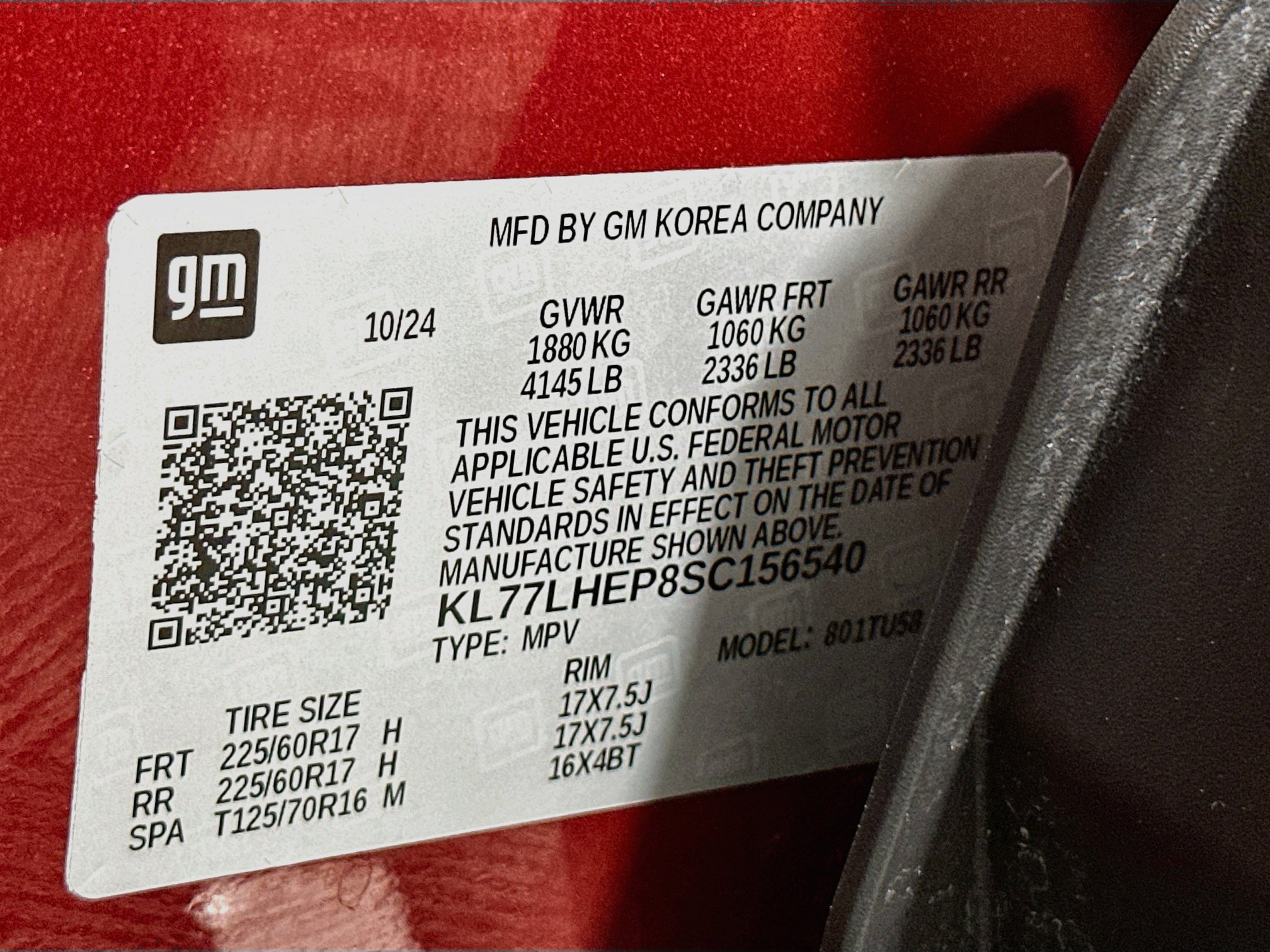 Used 2025 Chevrolet Trax LT FWD image 12