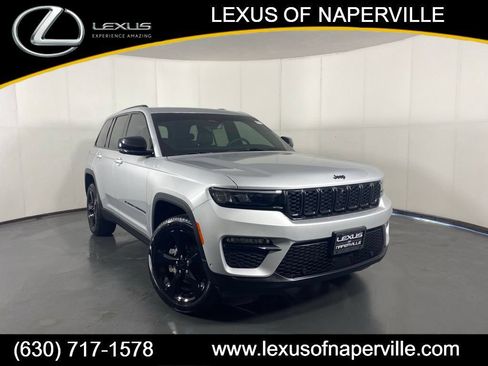 Used 2025 Jeep Grand Cherokee Limited w/ Luxury Tech Group II AWD/4WD image 1