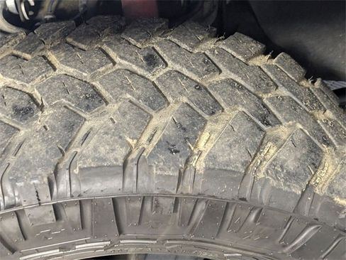 Certified 2024 GMC Sierra 2500 AT4 w/ Technology Package image 9