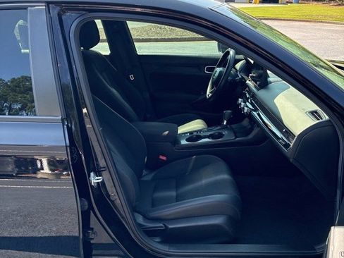 Used 2024 Honda Civic Sport image 13