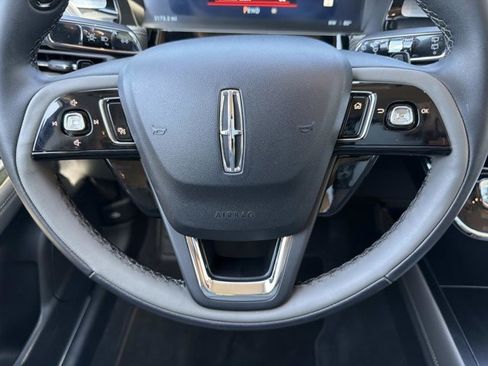 New 2026 Lincoln Corsair Premiere FWD image 25