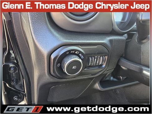 Certified 2022 Jeep Wrangler Unlimited Sport AWD/4WD image 21