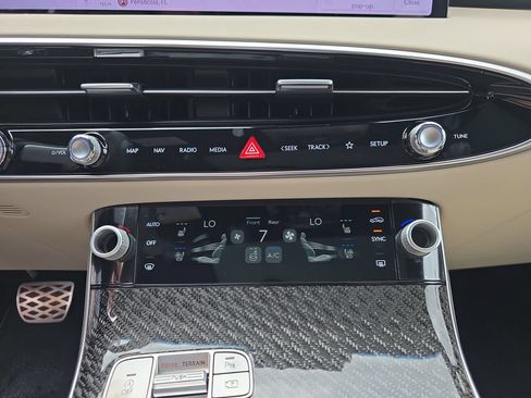 New 2026 Genesis GV70 3.5T Sport Prestige AWD/4WD image 23