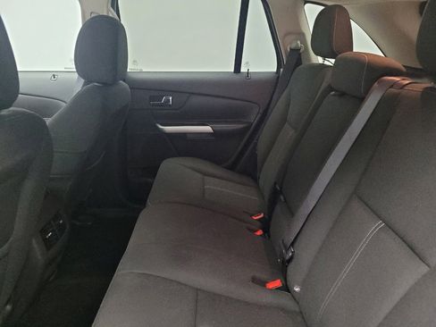 Used 2014 Ford Edge SE w/ Equipment Group 101A FWD image 18