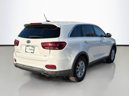 Used 2020 Kia Sorento L image 3