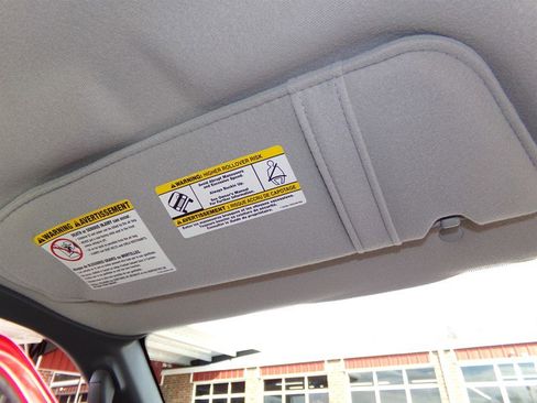 Used 2005 Ford Ranger XLT image 48