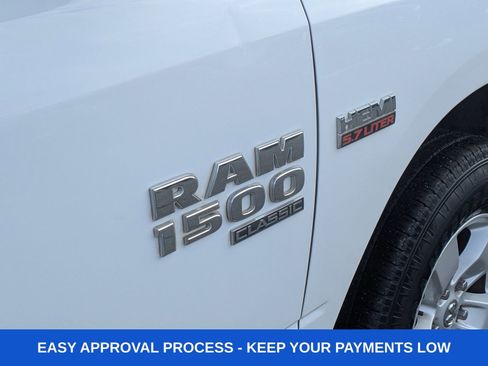 Used 2019 RAM 1500 Tradesman w/ Chrome Appearance Group image 11