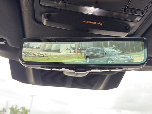 Used 2022 Land Rover Defender 110 XS Edition image 20