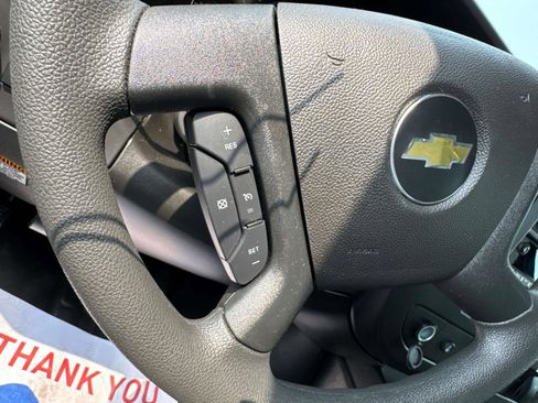 New 2025 Chevrolet Express 3500 w/ Power Convenience Package image 19