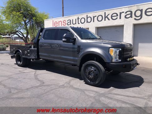Used 2017 Ford F450 Lariat AWD/4WD image 4