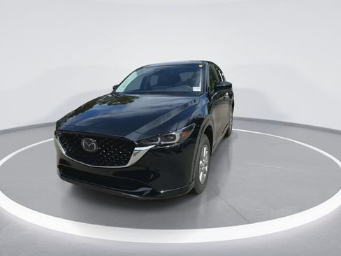 Certified 2025 MAZDA CX-5 AWD 2.5 S w/ Preferred Package image 3