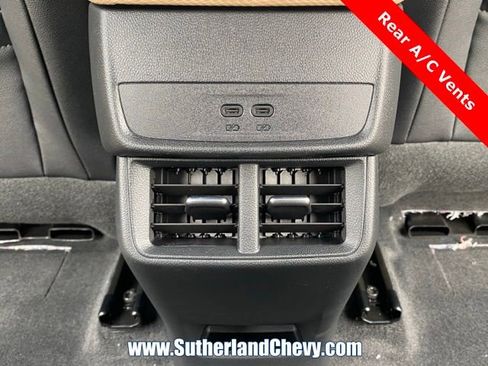 New 2026 Chevrolet Equinox ACTIV AWD/4WD image 43