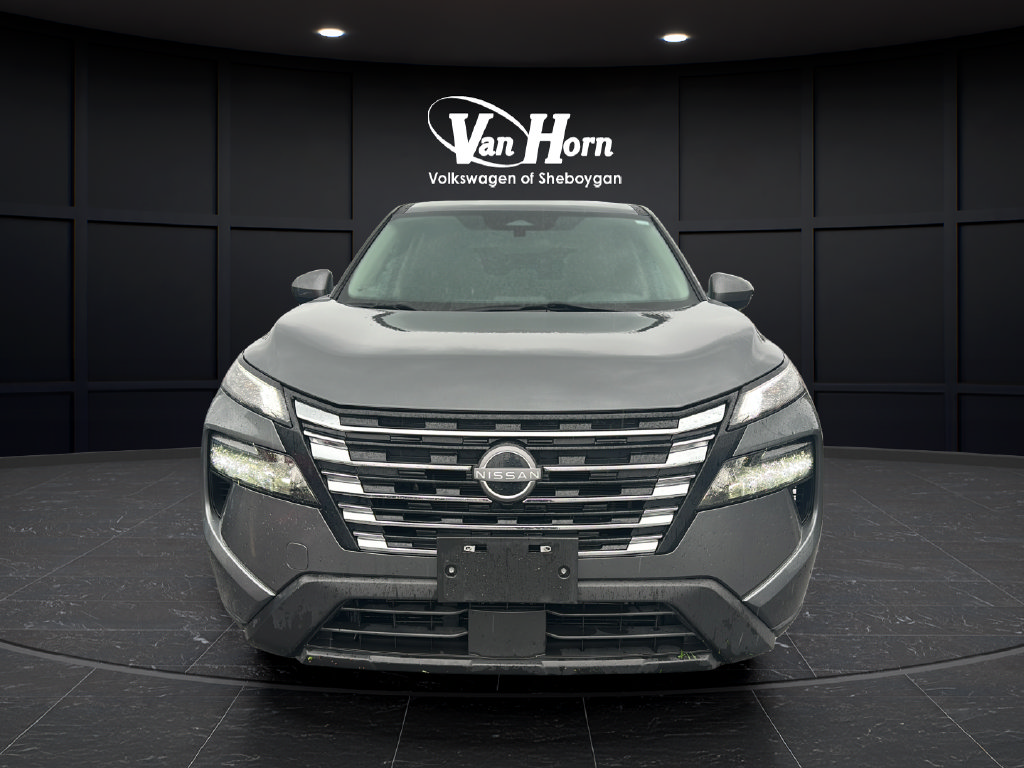 Used 2024 Nissan Rogue SV AWD/4WD image 8