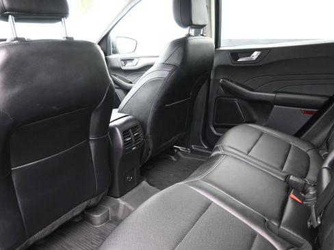 Used 2022 Ford Escape SEL FWD image 22