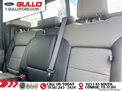 Used 2025 Chevrolet Silverado 2500 ZR2 w/ Technology Package AWD/4WD image 12
