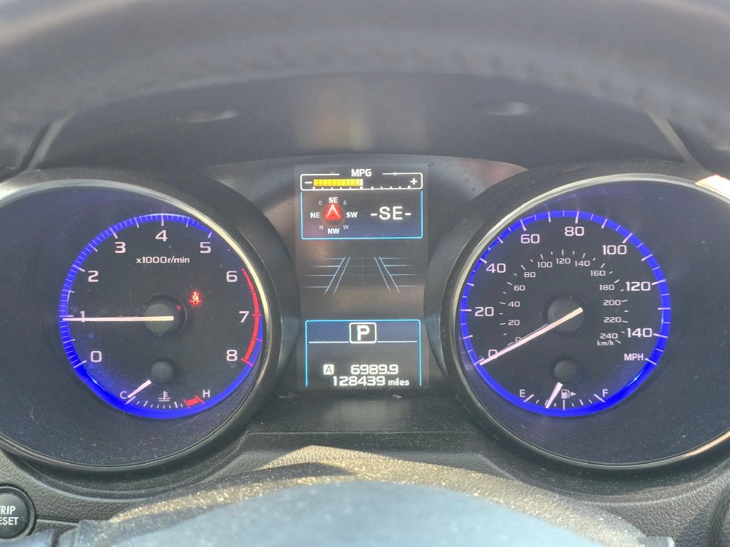 Used 2017 Subaru Outback 2.5i Limited AWD/4WD image 7