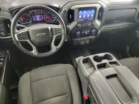 Used 2019 Chevrolet Silverado 1500 RST AWD/4WD image 32