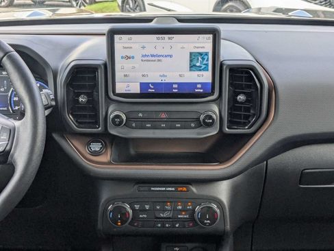 Used 2023 Ford Bronco Sport Outer Banks AWD/4WD image 18