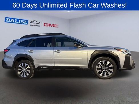 Used 2023 Subaru Outback Limited AWD/4WD image 2