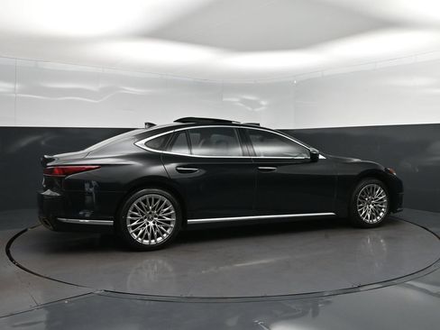 Certified 2024 Lexus LS 500 w/ Interior Upgrade Package RWD image 8