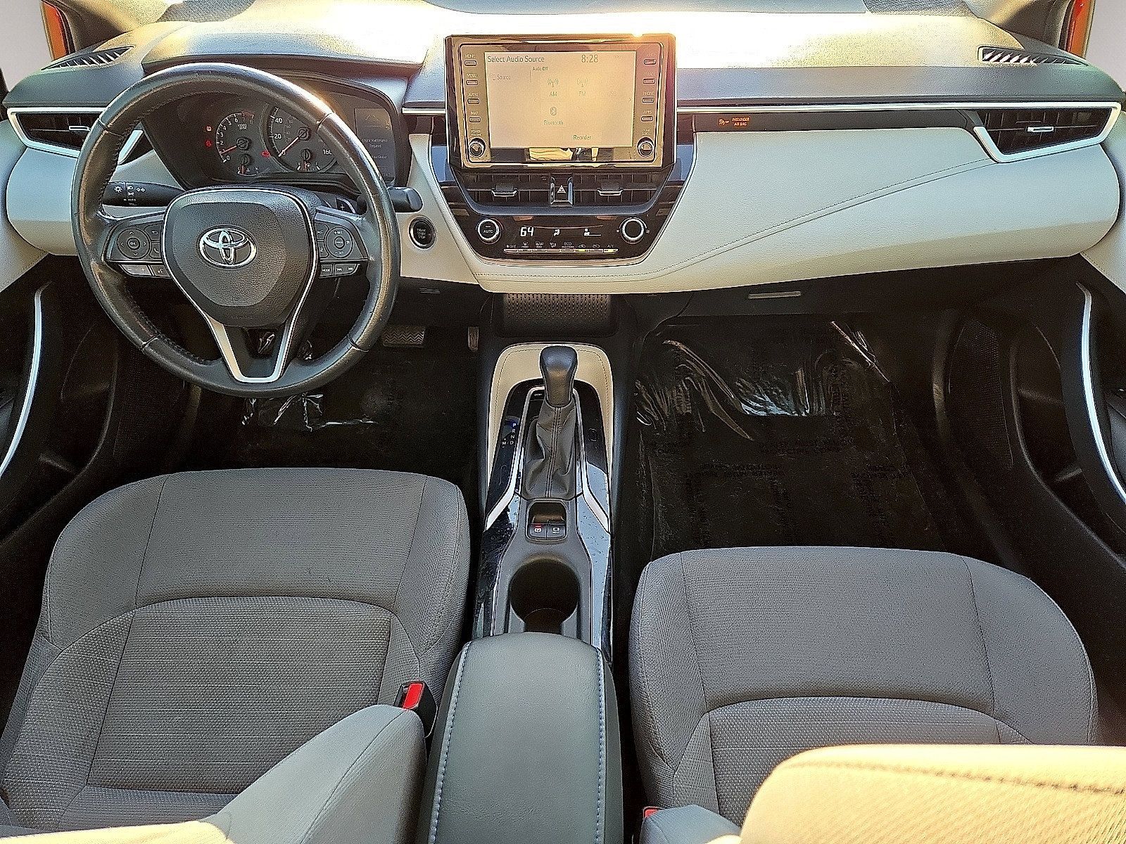 Used 2020 Toyota Corolla SE w/ SE Premium Package FWD image 16
