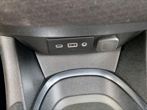 Used 2024 Chevrolet Malibu LT image 16