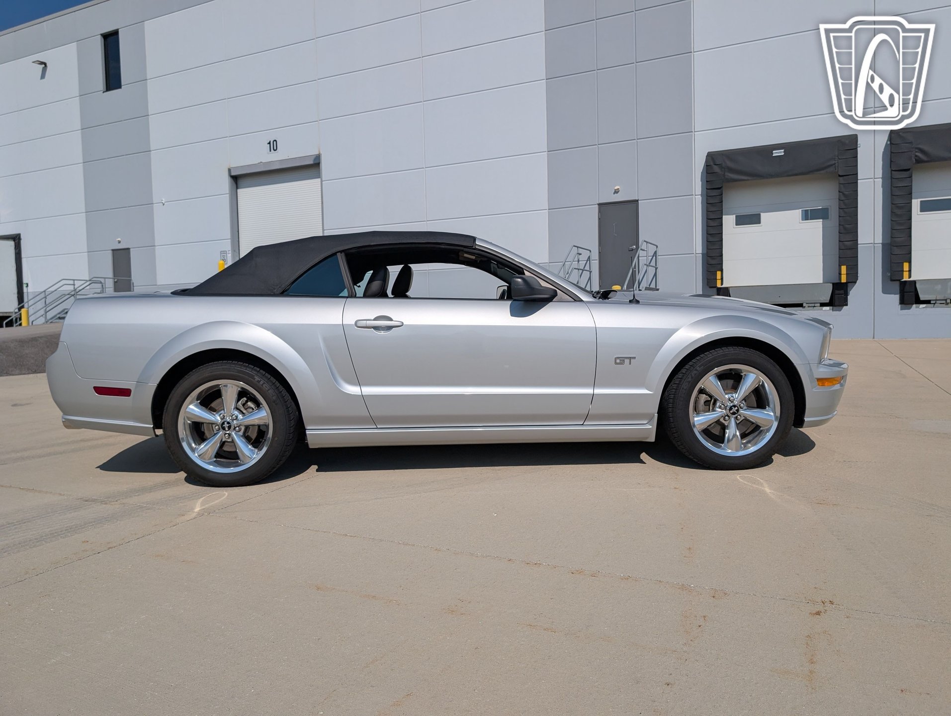 Used 2005 Ford Mustang GT RWD image 17
