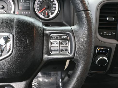 Used 2018 RAM 1500 Express image 30