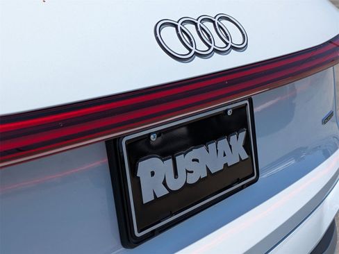 New 2025 Audi Q5 Premium image 15