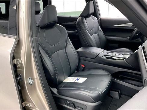 Certified 2023 INFINITI QX60 Luxe w/ Cargo Package AWD/4WD image 7