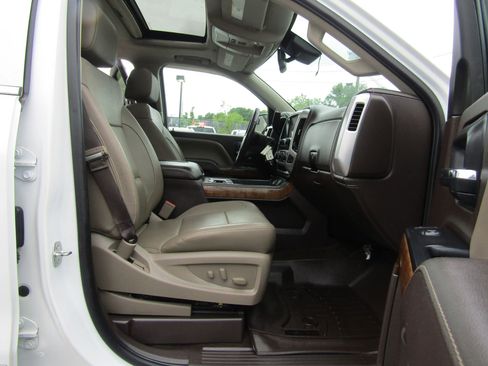 Used 2017 GMC Sierra 1500 SLT AWD/4WD image 18