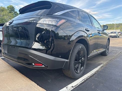 New 2025 Nissan Murano SV image 10
