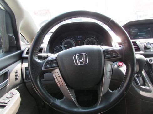 Used 2017 Honda Odyssey Touring Elite image 17