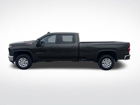 Used 2023 Chevrolet Silverado 2500 LT w/ Convenience Package image 2