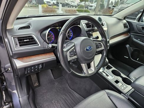 Used 2016 Subaru Outback 3.6R Limited image 21