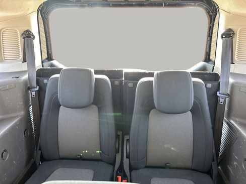 Used 2020 Ford Transit Connect XL image 17