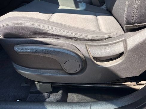 Used 2018 Hyundai Tucson SE w/ Cargo Package FWD image 11
